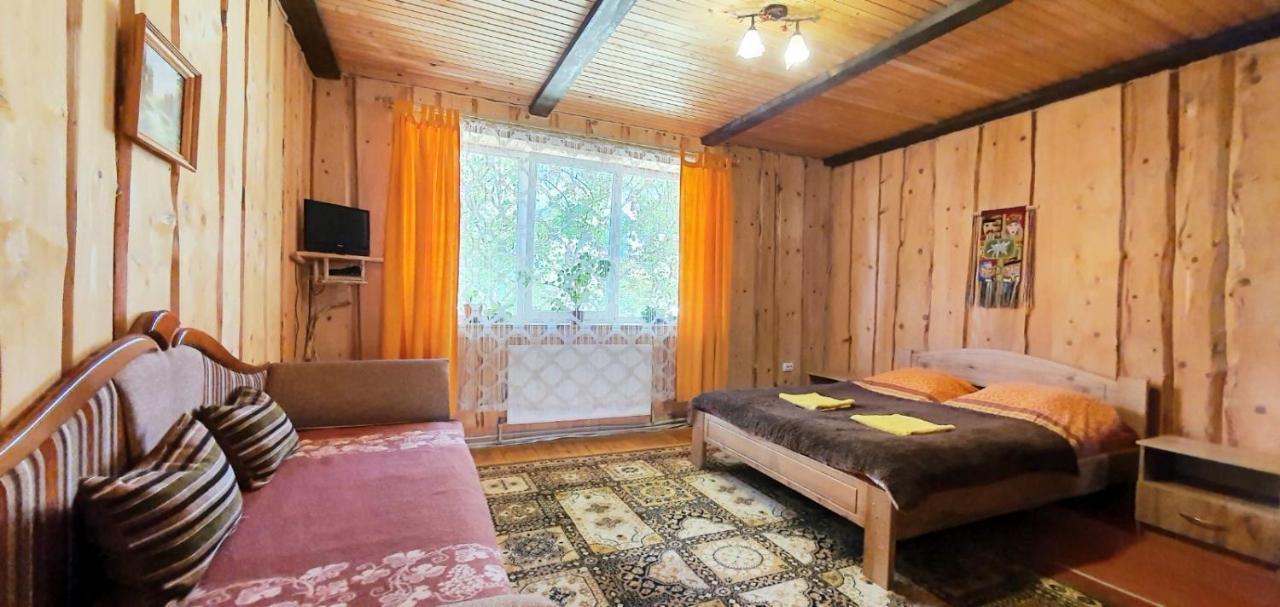 Gutsulska Oselya Villa Yaremche Exterior photo